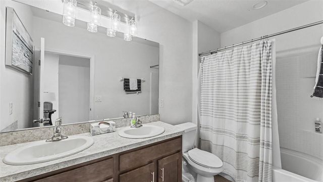 3509 DIAMOND LEAF COURT, Valrico, FL 33594