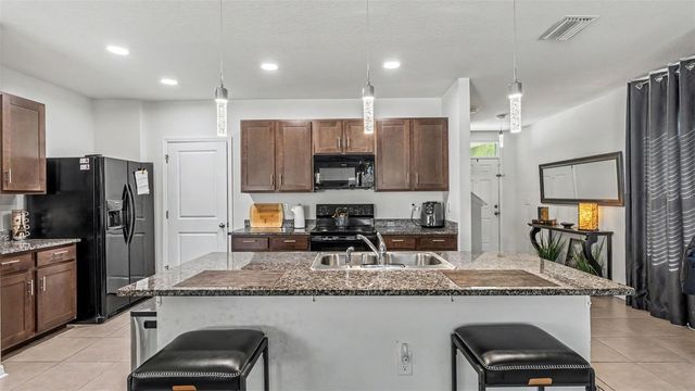 3509 DIAMOND LEAF COURT, Valrico, FL 33594