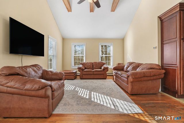 46 Little Brook Lane, Newtown, CT 06470