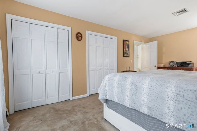 46 Little Brook Lane, Newtown, CT 06470