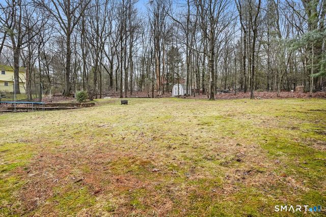 46 Little Brook Lane, Newtown, CT 06470