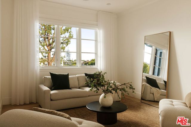 538 Spoleto Drive, Pacific Palisades, CA 90272