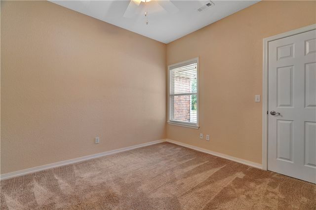 11242 Club House Parkway, Farmington, AR 72730