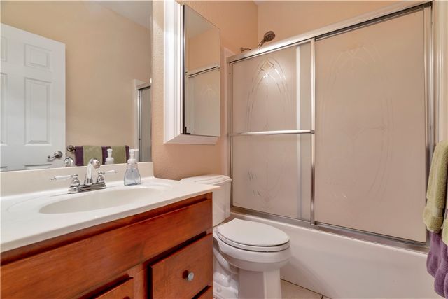 11242 Club House Parkway, Farmington, AR 72730