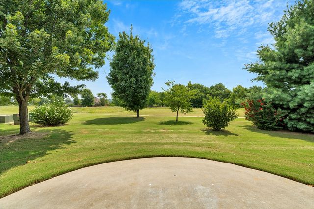 11242 Club House Parkway, Farmington, AR 72730
