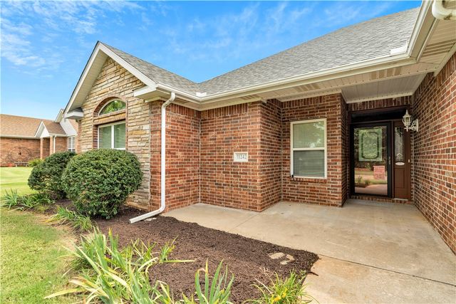 11242 Club House Parkway, Farmington, AR 72730