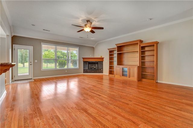 11242 Club House Parkway, Farmington, AR 72730