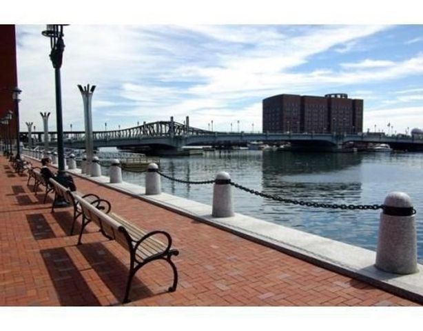 500 Atlantic Avenue 14V, Boston, MA 02210