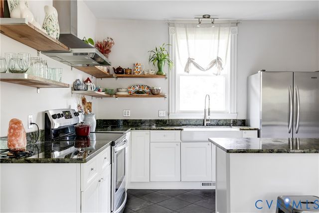 603 W 26th St, Richmond, VA 23225