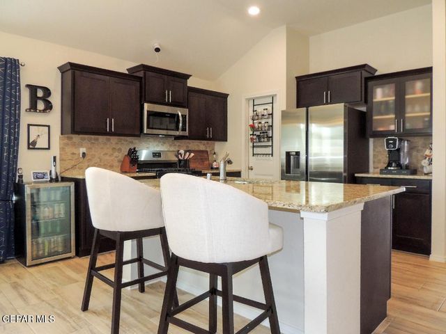 1045 Nepal Sky Street, Horizon City, TX 79928