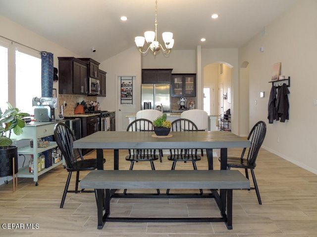 1045 Nepal Sky Street, Horizon City, TX 79928