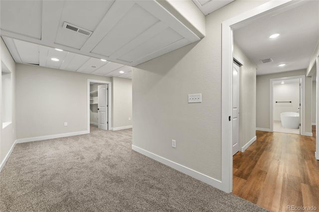 5613 S Elk Court, Aurora, CO 80016
