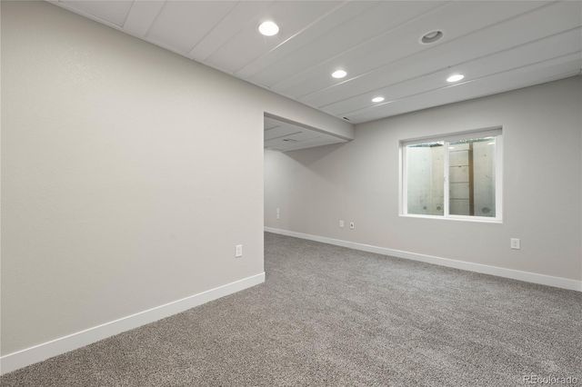 5613 S Elk Court, Aurora, CO 80016