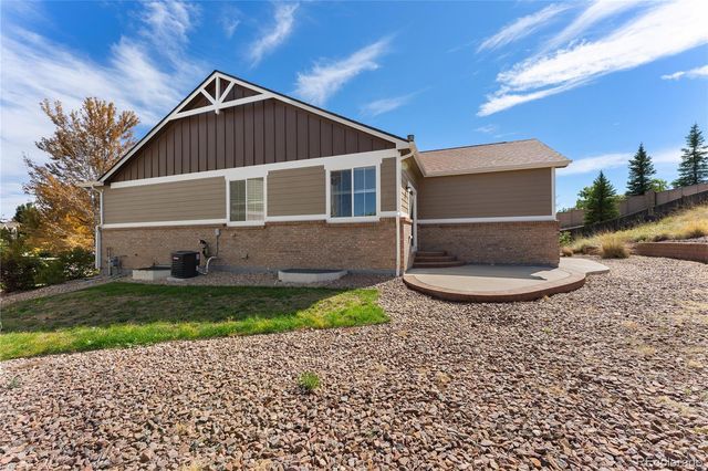 5613 S Elk Court, Aurora, CO 80016