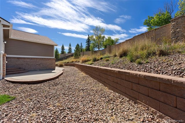 5613 S Elk Court, Aurora, CO 80016