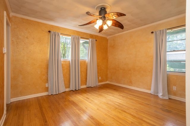 410 E Mona Avenue, Duncanville, TX 75137