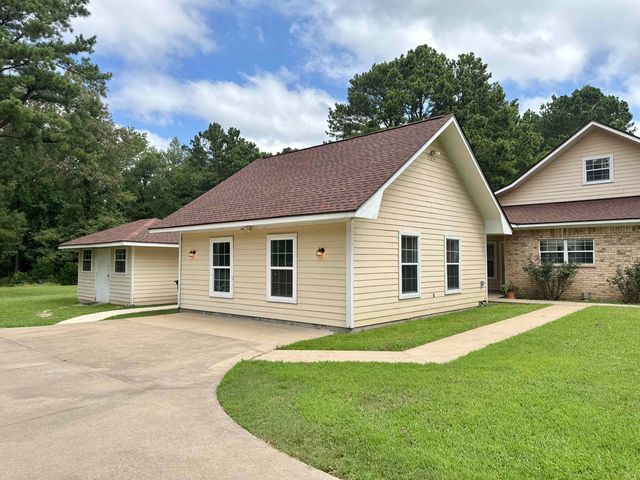 251 Oden Dr., Waskom, TX 75692