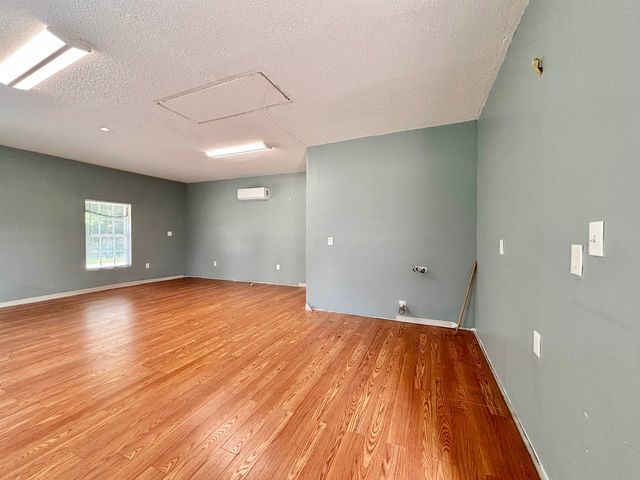 251 Oden Dr., Waskom, TX 75692