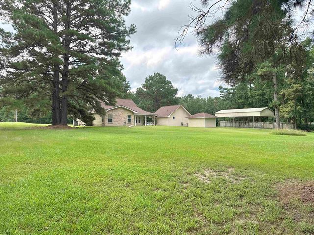 251 Oden Dr., Waskom, TX 75692