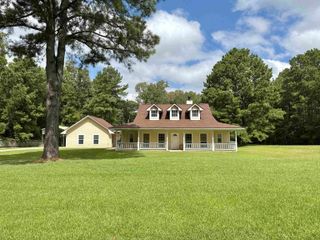 251 Oden Dr., Waskom, TX 75692