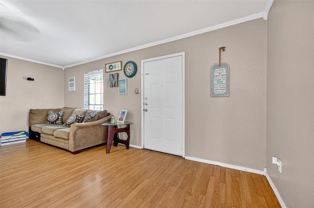 229 Austin Street, Angleton, TX 77515