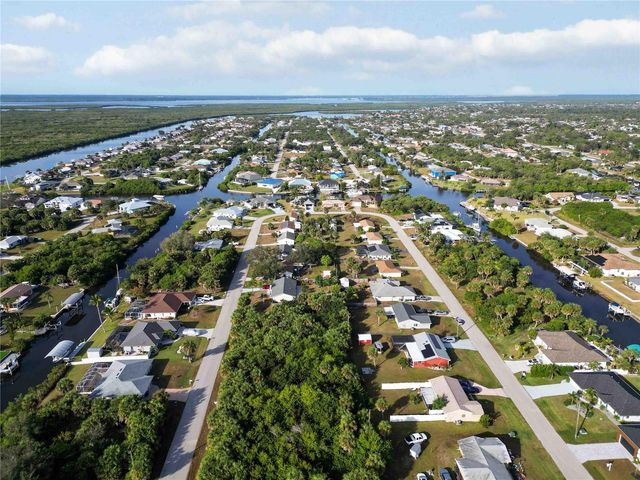 18699 ASHCROFT CIRCLE, Port Charlotte, FL 33948