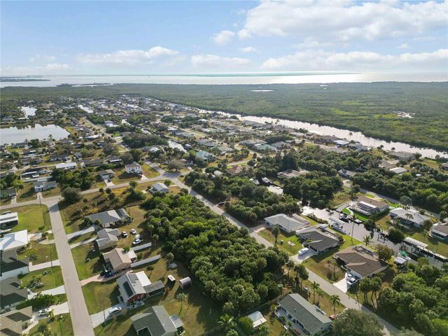 18699 ASHCROFT CIRCLE, Port Charlotte, FL 33948