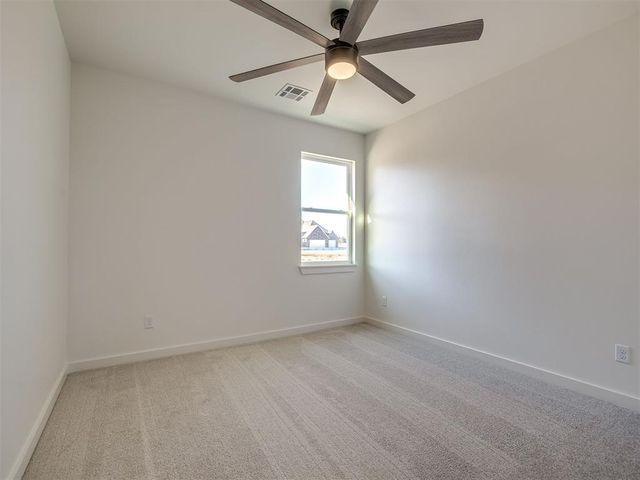 9312 NW 147th Terrace, Yukon, OK 73099