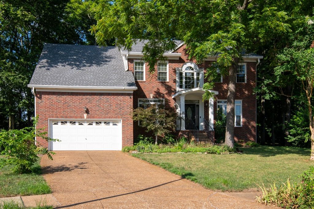636 Grange Hill Ct, Franklin, TN 37067
