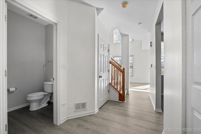 2819 White Thorn Avenue 0, Naperville, IL 60564