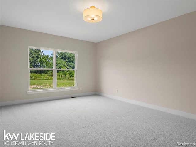 18842 Via Firenze Drive, Macomb, MI 48044