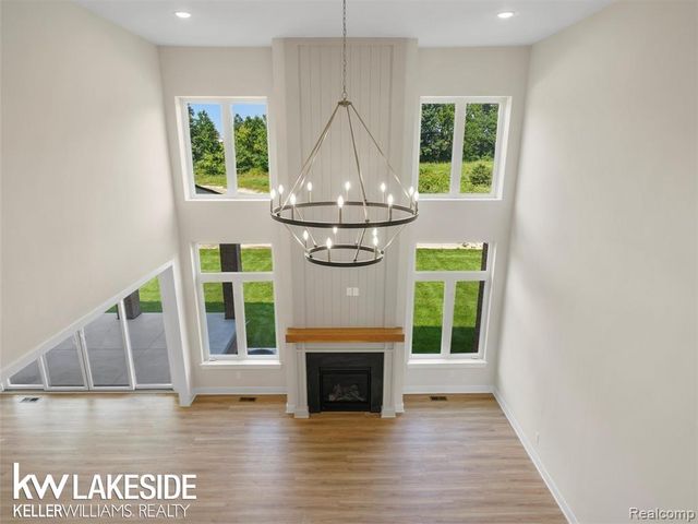 18842 Via Firenze Drive, Macomb, MI 48044