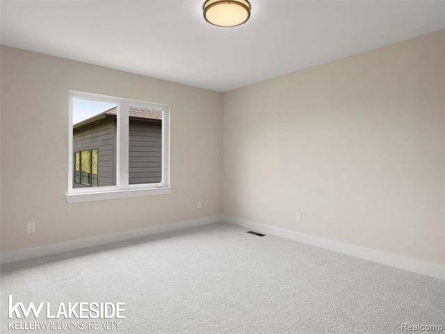 18842 Via Firenze Drive, Macomb, MI 48044