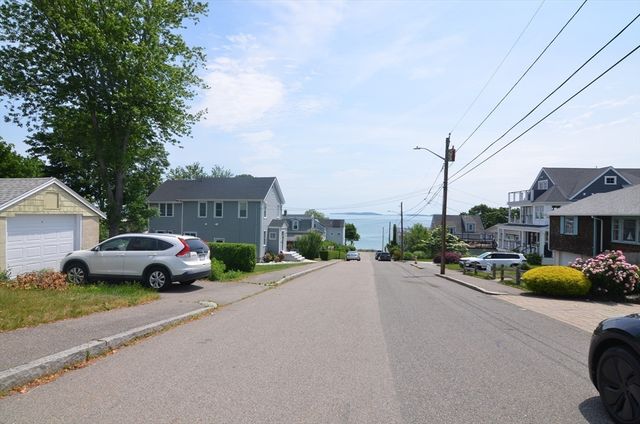 146 Huckins Ave 1, Quincy, MA 02171