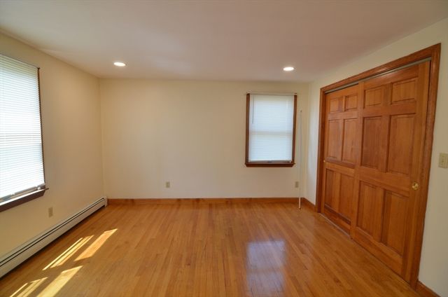 146 Huckins Ave 1, Quincy, MA 02171