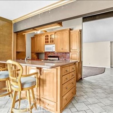 610 W Edith Ann Drive, Azusa, CA 91702