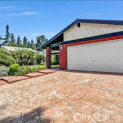 610 W Edith Ann Drive, Azusa, CA 91702