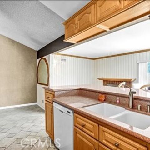 610 W Edith Ann Drive, Azusa, CA 91702