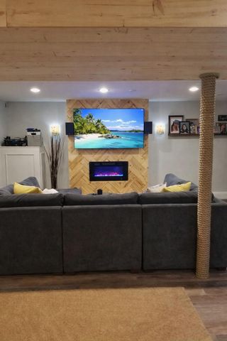 13079 Pennsylvania Place, Crown Point, IN 46307