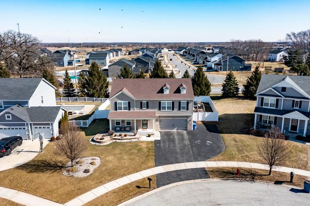 13079 Pennsylvania Place, Crown Point, IN 46307