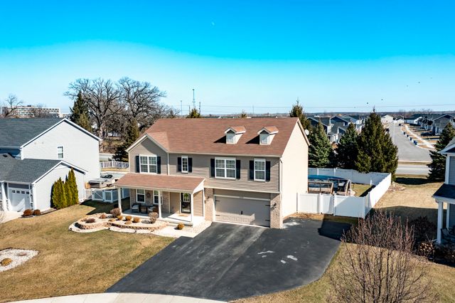 13079 Pennsylvania Place, Crown Point, IN 46307