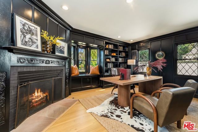 628 N Sierra Drive, Beverly Hills, CA 90210