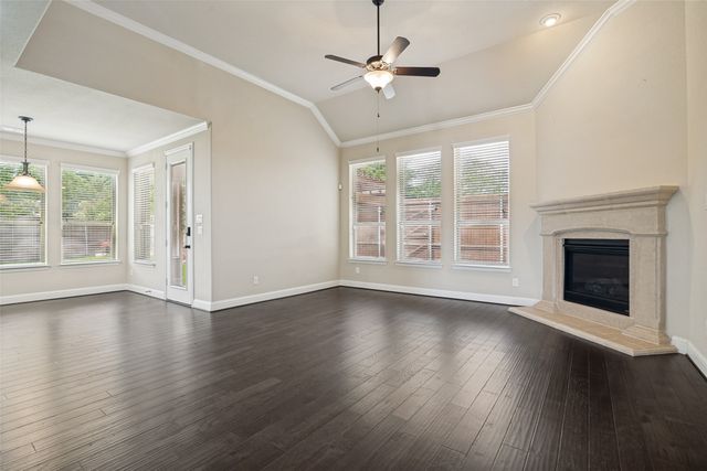 10002 Edgeway Circle, Rowlett, TX 75089