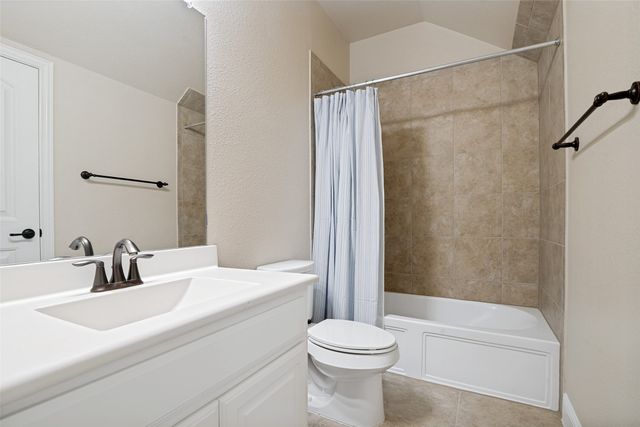 10002 Edgeway Circle, Rowlett, TX 75089