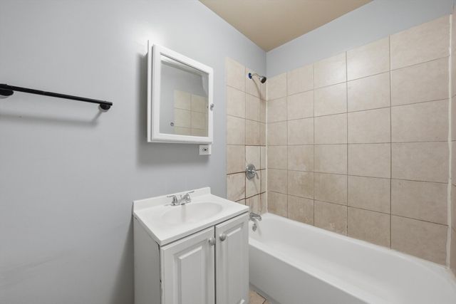 7056 S Parnell Avenue 1N, Chicago, IL 60621