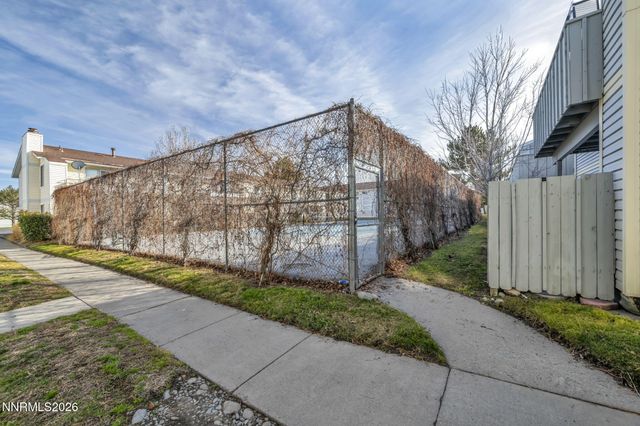 1551 Delucchi Lane F, Reno, NV 89502