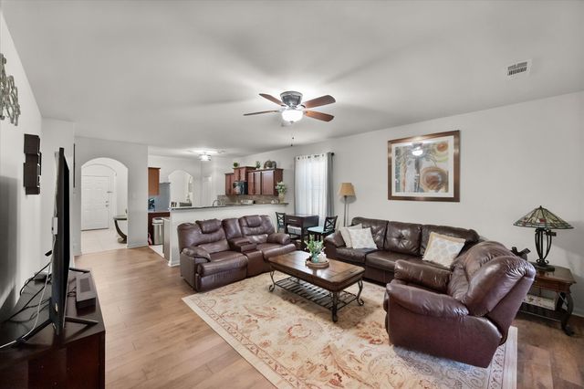 6140 Chalk Hollow Drive, Fort Worth, TX 76179