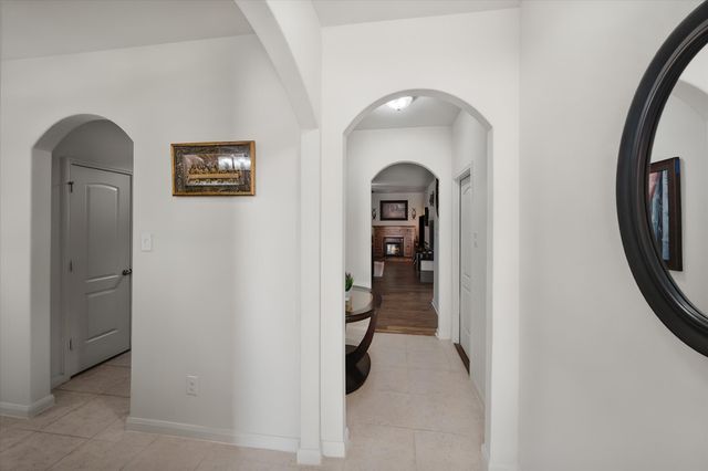 6140 Chalk Hollow Drive, Fort Worth, TX 76179