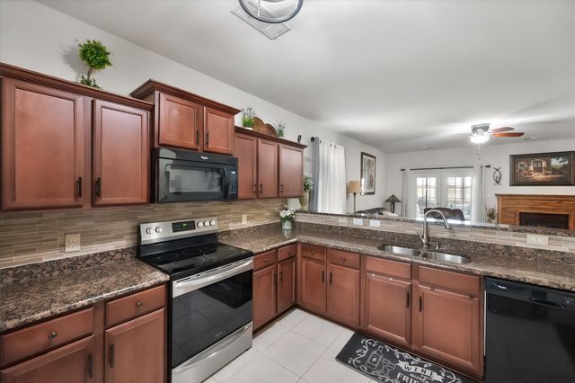 6140 Chalk Hollow Drive, Fort Worth, TX 76179