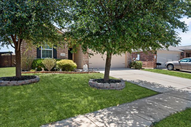 6140 Chalk Hollow Drive, Fort Worth, TX 76179